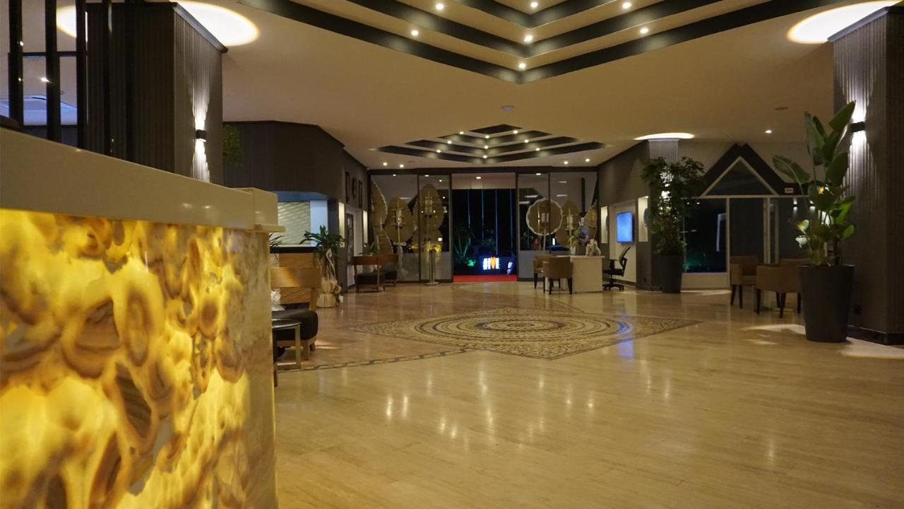Roseira Beach Resort Gulluk Zewnętrze zdjęcie